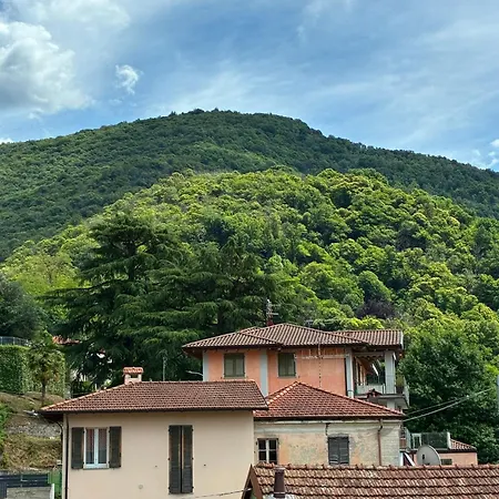 Giona House Apartamento *