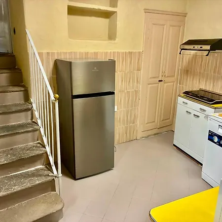 Giona House Apartamento