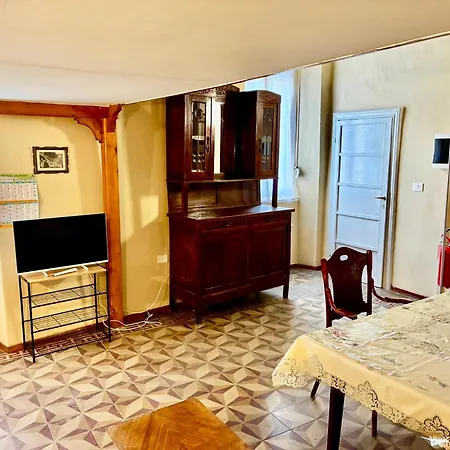 Giona House Apartamento Maccagno